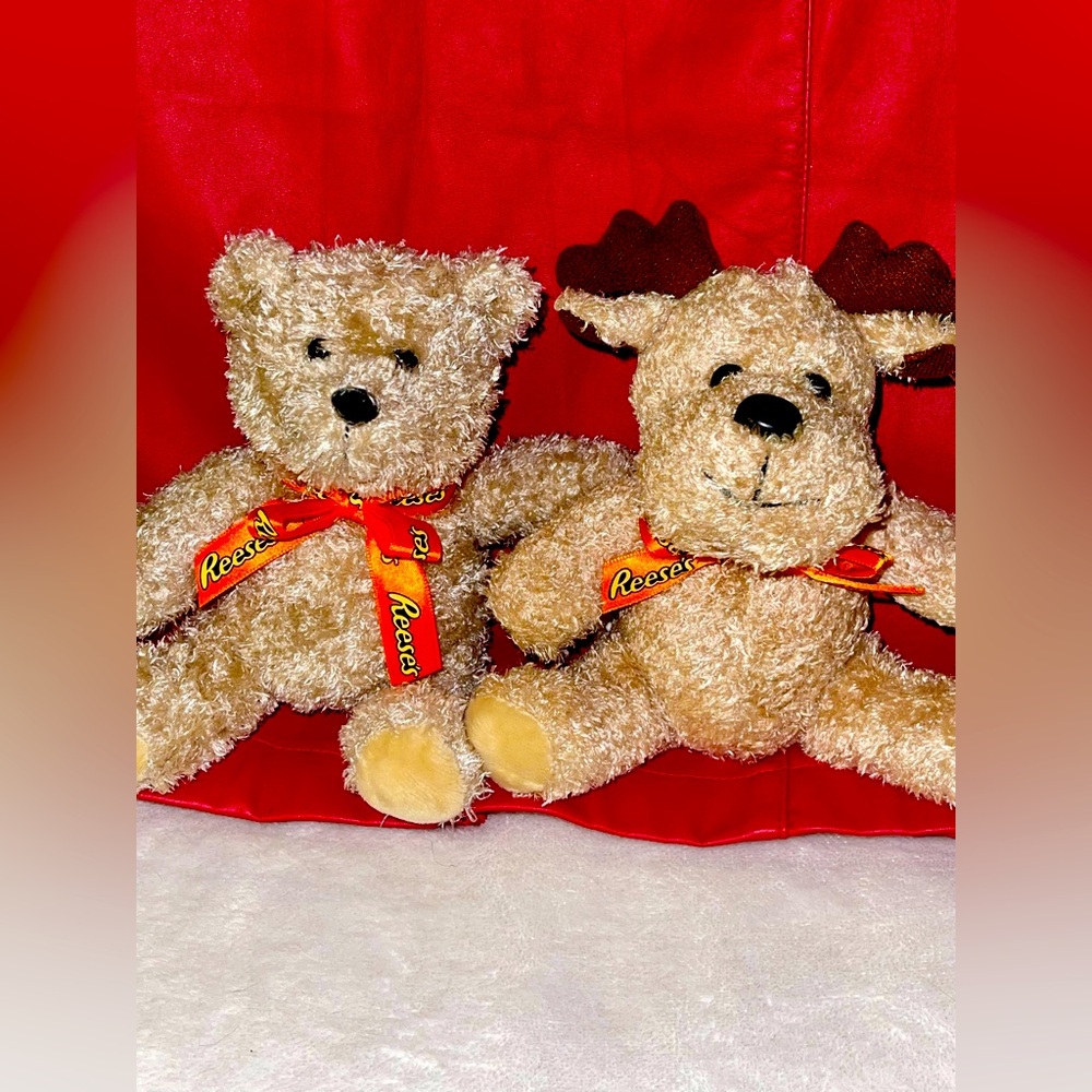 EUC Hershey Reeses Bear and Deer Stuffed Animals.